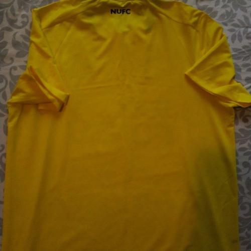 Newcastle away football shirt new, size extra large