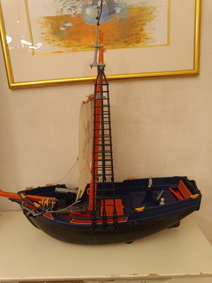 Playmobil pirate ship toy