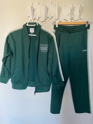Zara tracksuit set 140 cm, like new