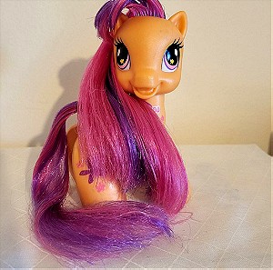 Hasbro My Little Pony MLP Scootaloo with Butterflies 2008 Purple and Pink Hair