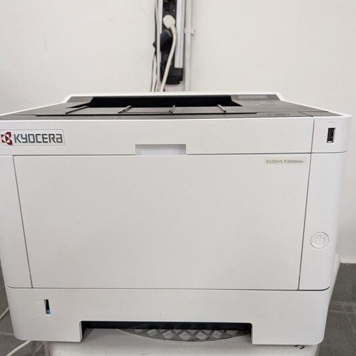 Kyocera Ecosys P2040dn Laser Printer like new, monochrome, network