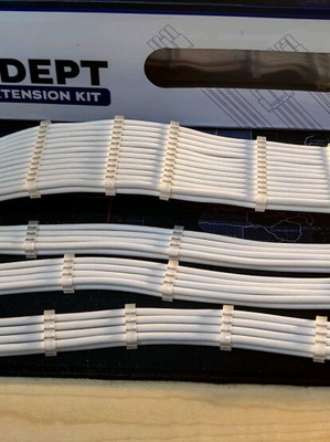 Kolink Core Adept braided cable extension kit white color like new
