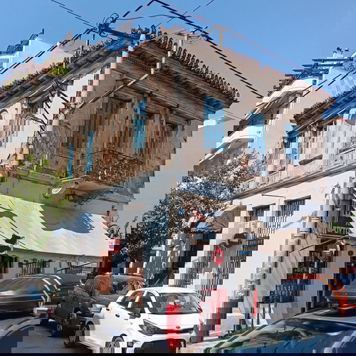 Νεοκλασικό σπίτι 1ου ορόφου 115 τ.μ. στην Παλαιά Κοκκινιά Πειραιά