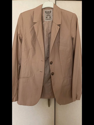 Pull & Bear beige jacket like new, size M
