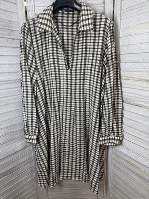 Zara women's dress with check pattern in -  7,00 - Vendora.cy