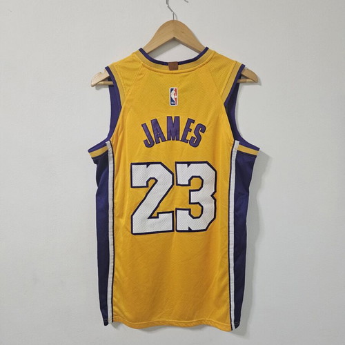 Nike Connect NBA Swingman LeBron James #23 Yellow LA Lakers Jersey Size 44 like new