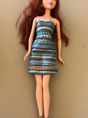 My Scene Chelsea doll used