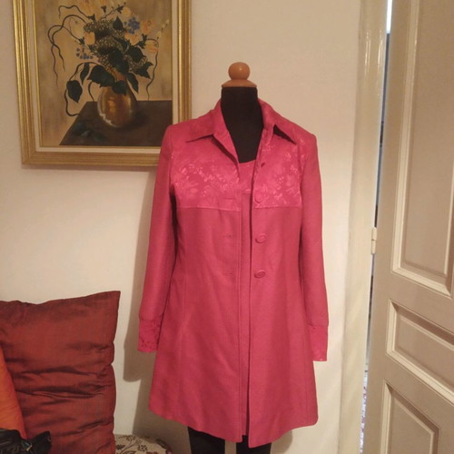 Dress with matching coat in excellent condition, size M