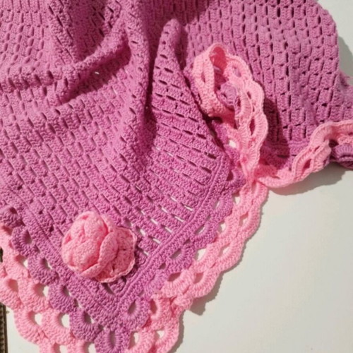 Handmade baby blanket new, acrylic yarn, fuchsia and pink