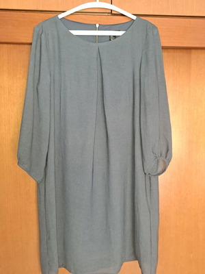 H&M dress gray-blue with 3/4 sleeve, like new, size XL
