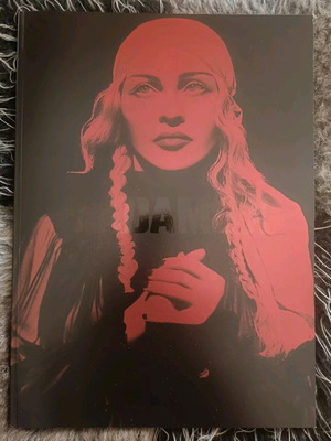 Madonna MadameX theater tour book καινούργιο