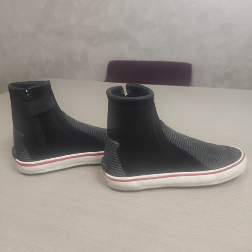 Lalizas Sailing Boots Size 40/41 6mm Like New