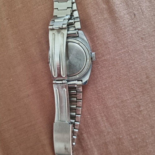 Luch classic Soviet mechanical women's wristwatch 1980s