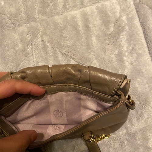 Juicy Couture leather crossbody bag like new, beige