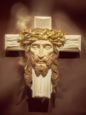 Plaster cross new, approximately 12 cm