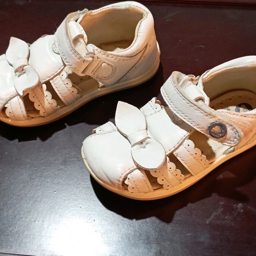 Children's shoes used, 2 pairs size 21 Mayoral and Geox