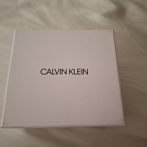 Calvin Klein watch box like new 11×10×7.5 cm