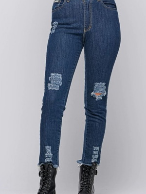 No Thinkin jeans new, size Medium