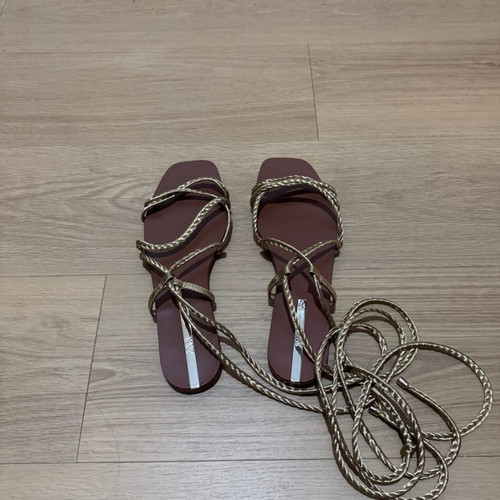 Zara sandals gold like new, size 39