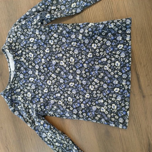 Clothes pack for 3-3.5 years like new with gift socks and tights