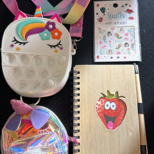 Wallet set like new with 2 wallets, nail stickers and notebook