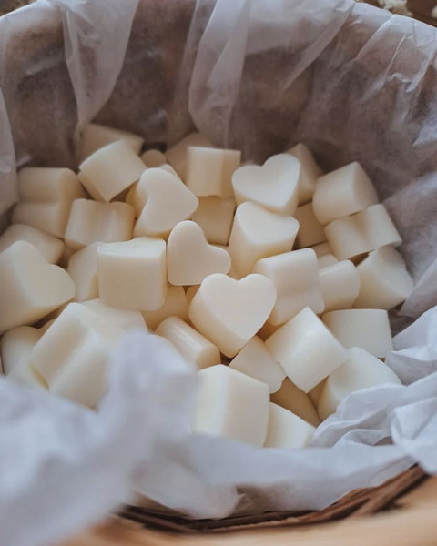 Wax melts αρωματικές καρδούλες (δείτε στην περιγραφή για τα δωράκια)