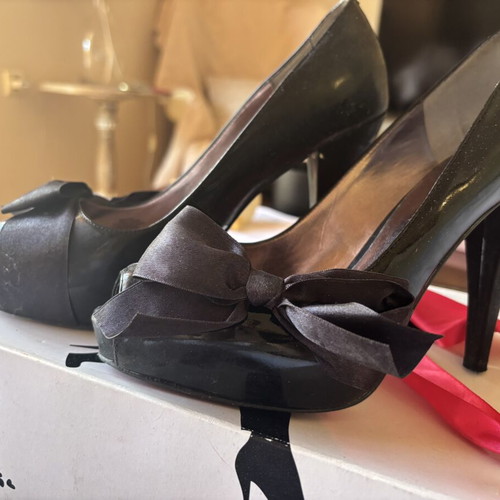 Paris Hilton high heel shoes size 39 used, black