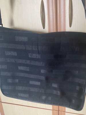 Armani Jeans crossbody bag black like new