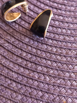 Earrings with smalto