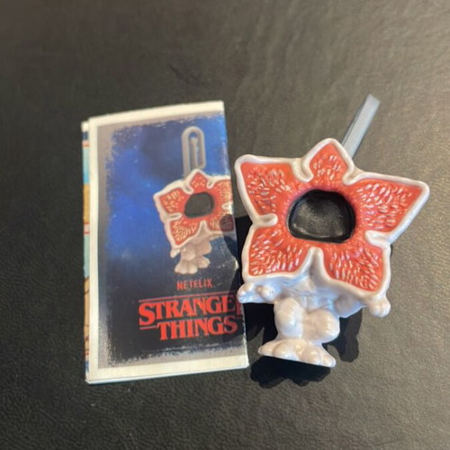 Kinder Joy Stranger Things figure VC275