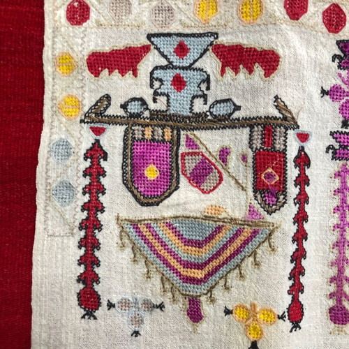 Tsevres used in perfect condition 103.5x33