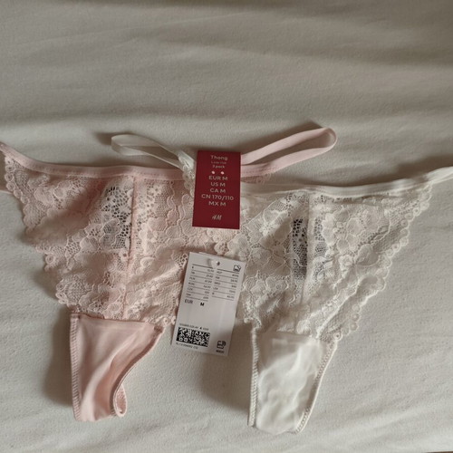 Low Rise Thong 2 Pack size M H&M new, white and pink