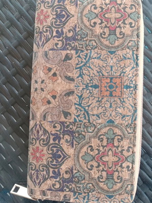 Boho style wallet like new, multicolor, cork material
