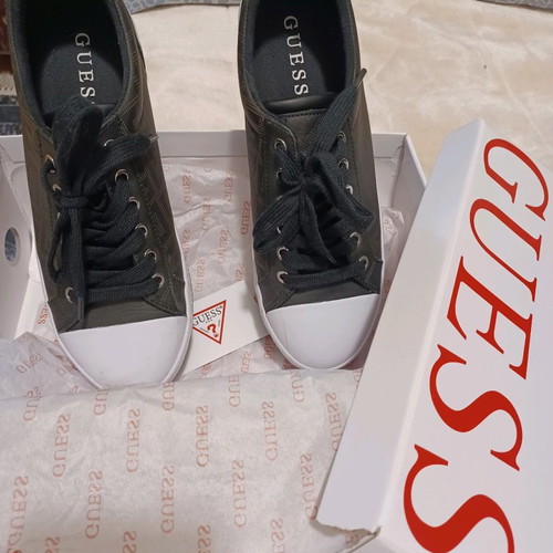 Guess shoes size 39 used black sneakers with logo