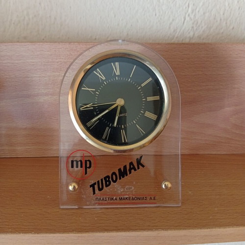 Tubomak advertising table clock, analog