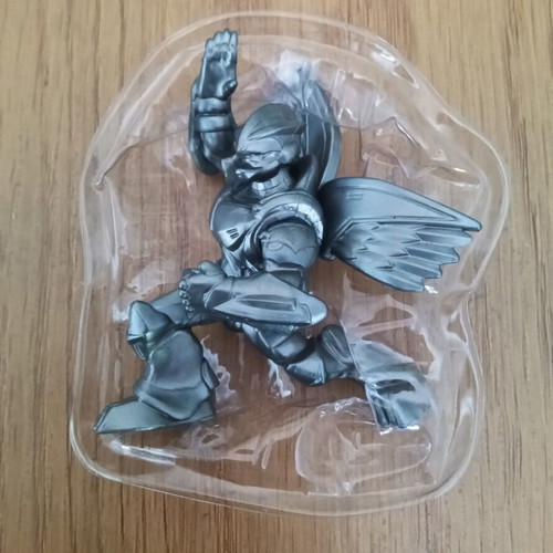 Gormiti collectible figures new, ultra hurricane silver and gold with packaging