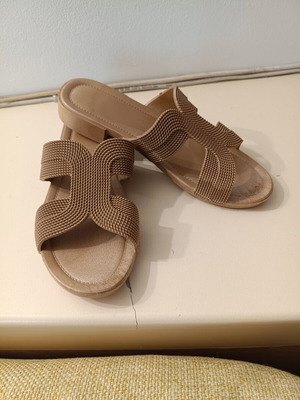 Women's sandals new, size 38, brown, anti-slip sole