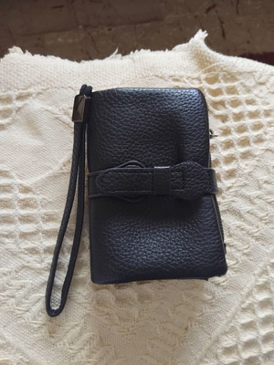 Wallet A To Z Greek used, black with multiple compartments