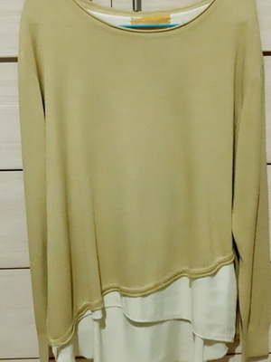 Double Knit Asymmetric Italian Sweater new, medium/large, honey/olive color