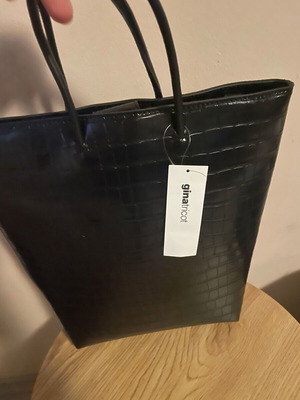 Gina Tricot women's shopper bag new, black