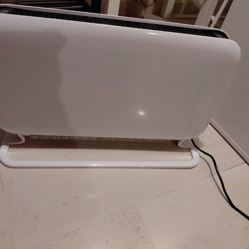 Mill space heater like new for small room
