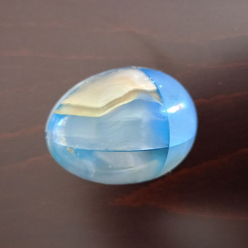 Collectible onyx egg in blue