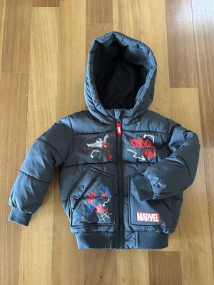Μπουφάν παιδικό Marvel Spiderman μεταχειρισμένο, ανθρακί, Primark, μέγεθος 3-4 ετών