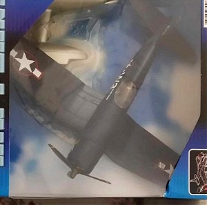 Μοντέλο στρατιωτικού αεροπλάνου καινουργιο στο κουτί του
