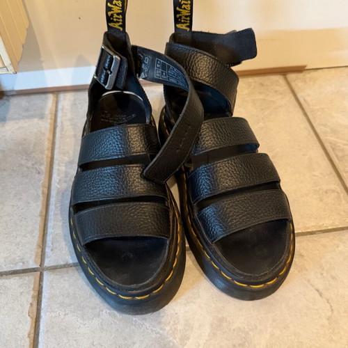 Dr. Martens sandals size 37 like new, black