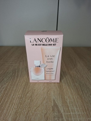 Lancome La Vie Est Belle Duo Set new, body lotion and perfume