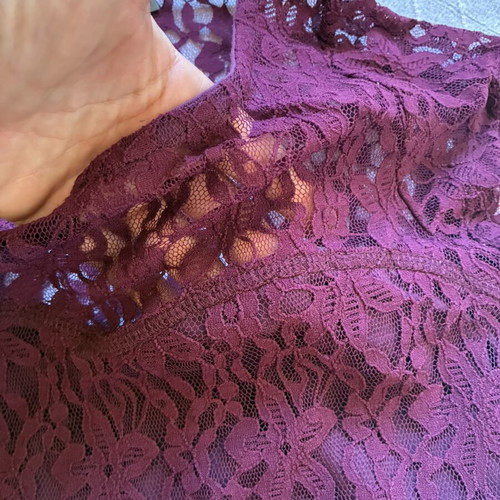 Toi&moi Whimsical Romantic Eggplant Purple Lace Overlay Top M
