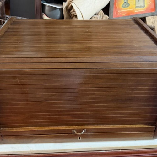 Roll-top cabinet like new for cutlery set