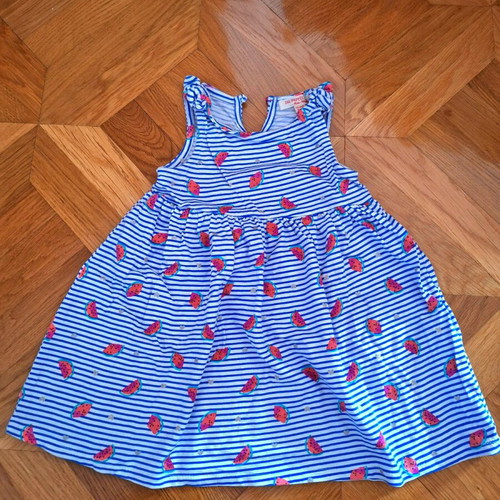 Carter's baby dress like new, summer for 9-12 months