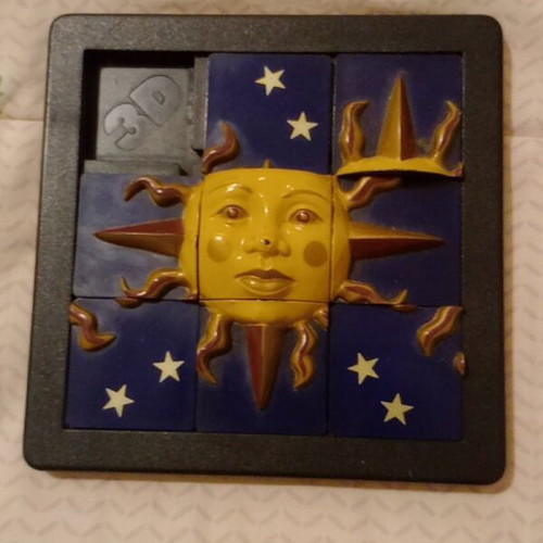 Slide puzzle used Vintage Damert 1993 3-D Sun and Stars
